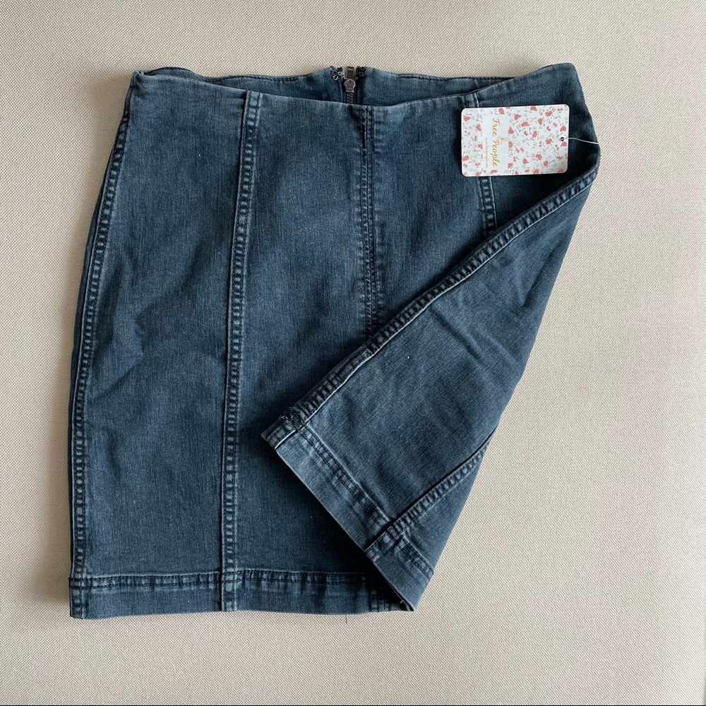 NWT Free People mini skirt 🖤